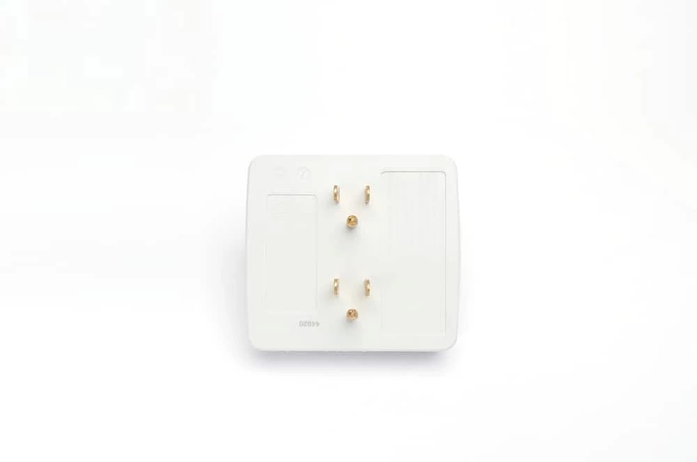 Certified 6-Outlet Extender Wall Tap, Grounded Adapter, 3-Prong, White - Image 3