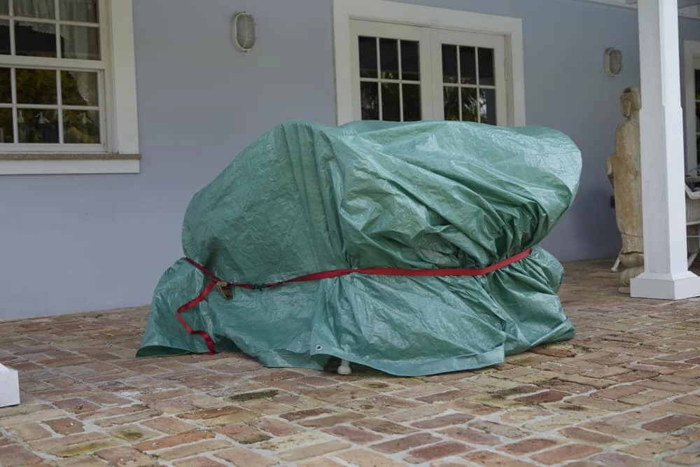 Certified Light Duty Poly Tarp, Waterproof, 9-ft X 12-ft - Image 6